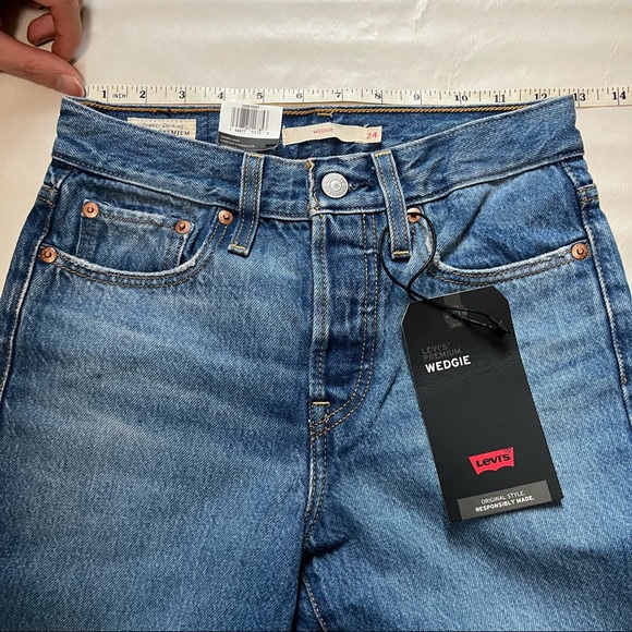 NWT Levi’s Blue Wedgie Fit Ankle Premium Jeans 24x28 100% Cotton Athens Shut It - Picture 9 of 16
